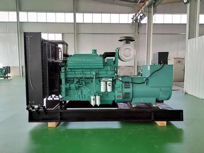 320KW（ 重慶康明斯，國(guó)三，裸機(jī)）
