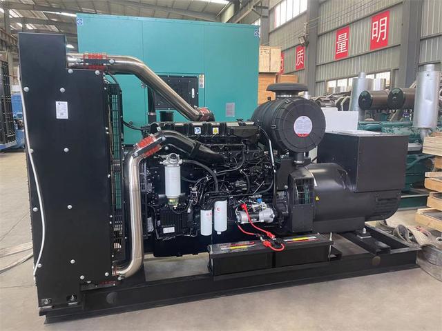云南發(fā)電機(jī)組制造廠家：柴油發(fā)電機(jī)怎么降低排放污染？